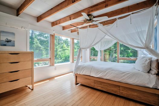 046-467010-58MidwayWalk-46_13463346