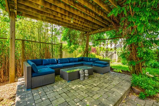 085-417687-639OceanBreezeWalkUpD-5_12575118