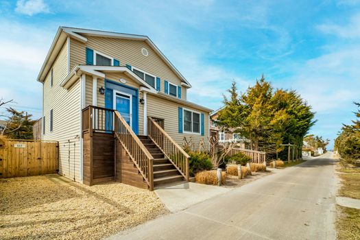 012-459111-657OceanBreezeWalk-2_13122944