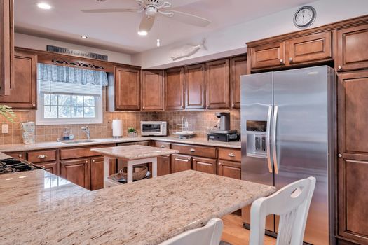 023-459111-657OceanBreezeWalk-23_13122948