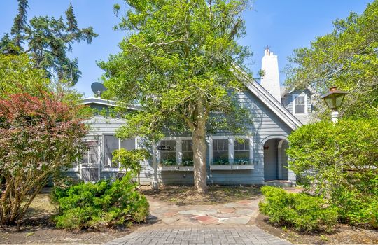 001-484125-37DuneWay-1_14202382