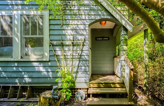 056-484125-37DuneWay-22_14202404