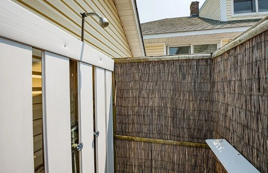 Screenshot_22-7-2025_141453_www.zillow.com