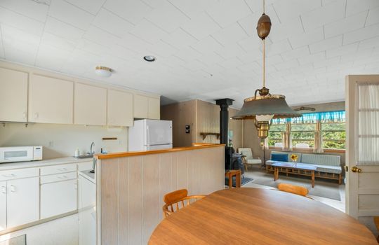 Screenshot_11-8-2025_152656_www.redfin.com