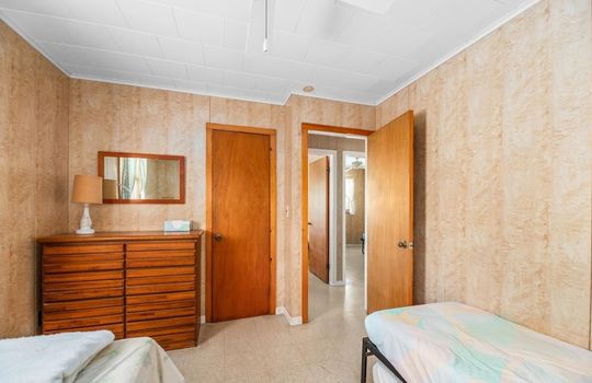 Screenshot_11-8-2025_152738_www.redfin.com