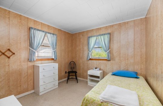 Screenshot_11-8-2025_152745_www.redfin.com