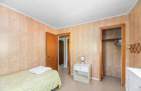 Screenshot_11-8-2025_152750_www.redfin.com