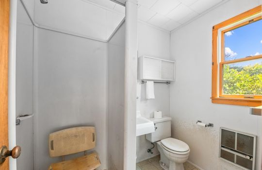 Screenshot_11-8-2025_152816_www.redfin.com