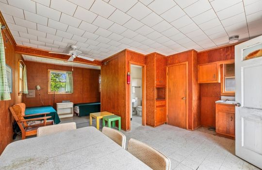 Screenshot_11-8-2025_152823_www.redfin.com