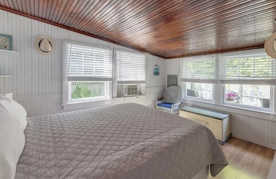 Screenshot_11-8-2025_153617_www.zillow.com