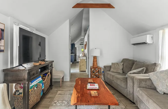 Screenshot 2025-08-22 at 3.50.05 AM