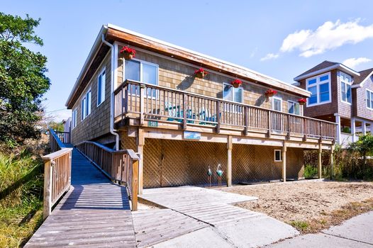 001-487973-740OceanBreezeWay-1_14396477