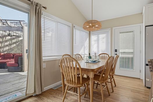 015-487973-740OceanBreezeWay-22_14396492