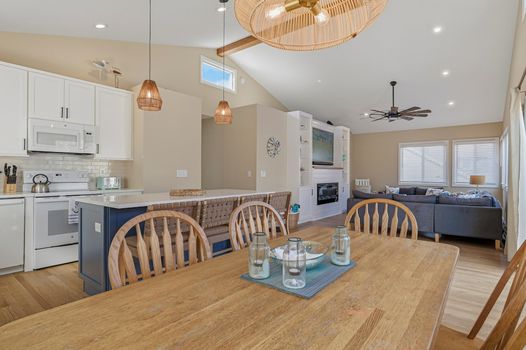 016-487973-740OceanBreezeWay-26_14396493