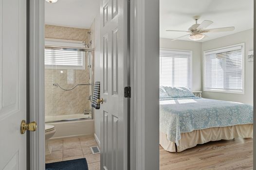 023-487973-740OceanBreezeWay-32_14396501