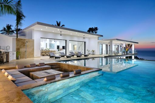 6. Piscina noche Copy