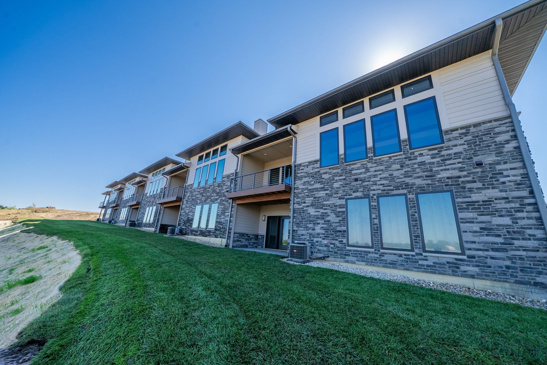 Ponderosa Highlands townhomes exterior
