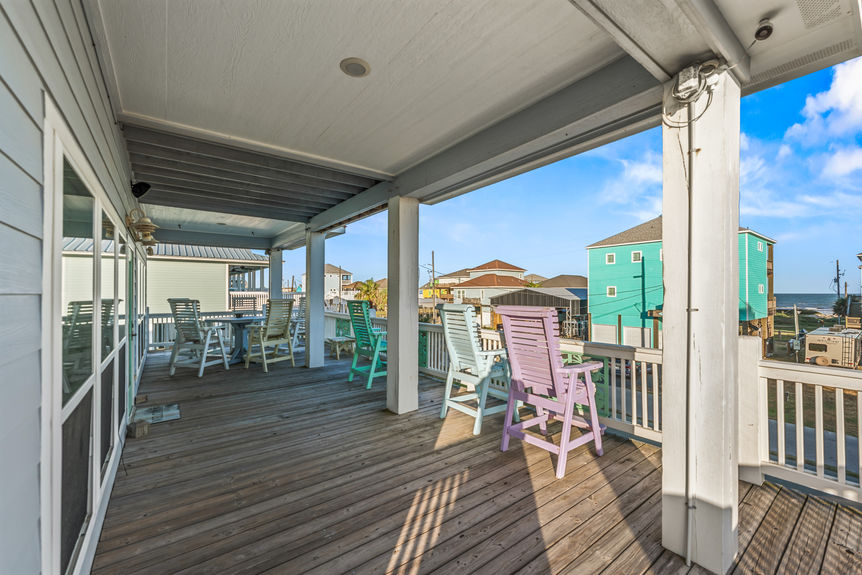 crystal-beach-texas-coastal-home-decks
