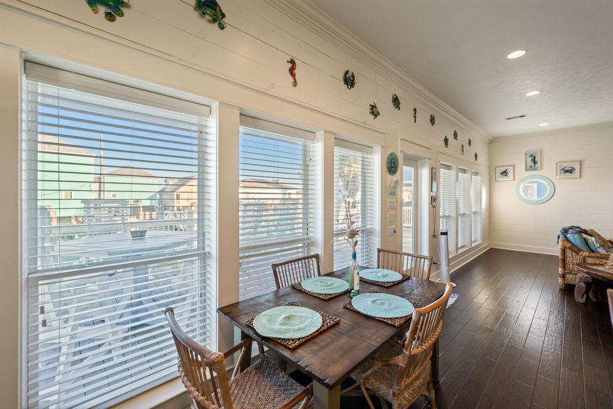 crystal-beach-texas-kitchen-views