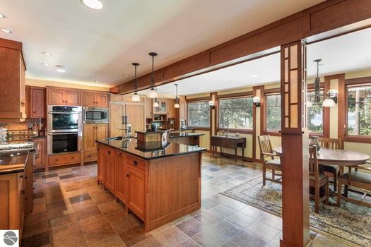 8880 Peninsula Drive (23)