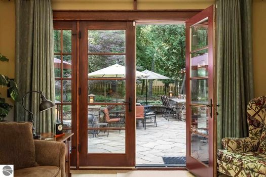 8880 Peninsula Drive (31)