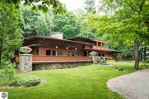 8880 Peninsula Drive (4)