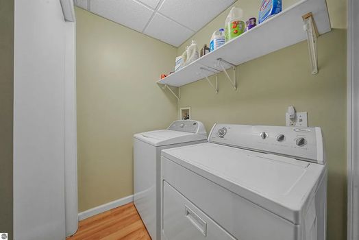 15393 Old Bluff Trail (56)