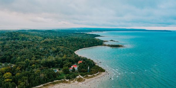 The Complete Guide to Living in Leelanau County