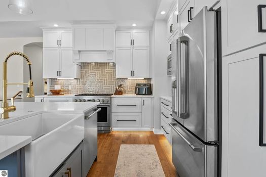 5069 Stonefield Dr (10)