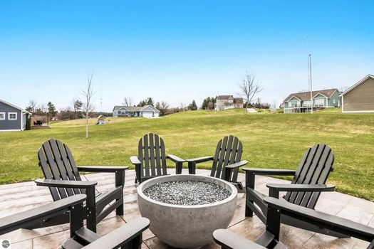 5069 Stonefield Dr (22)