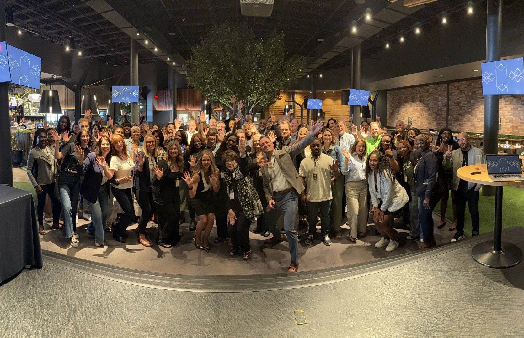 Sanders_team_11