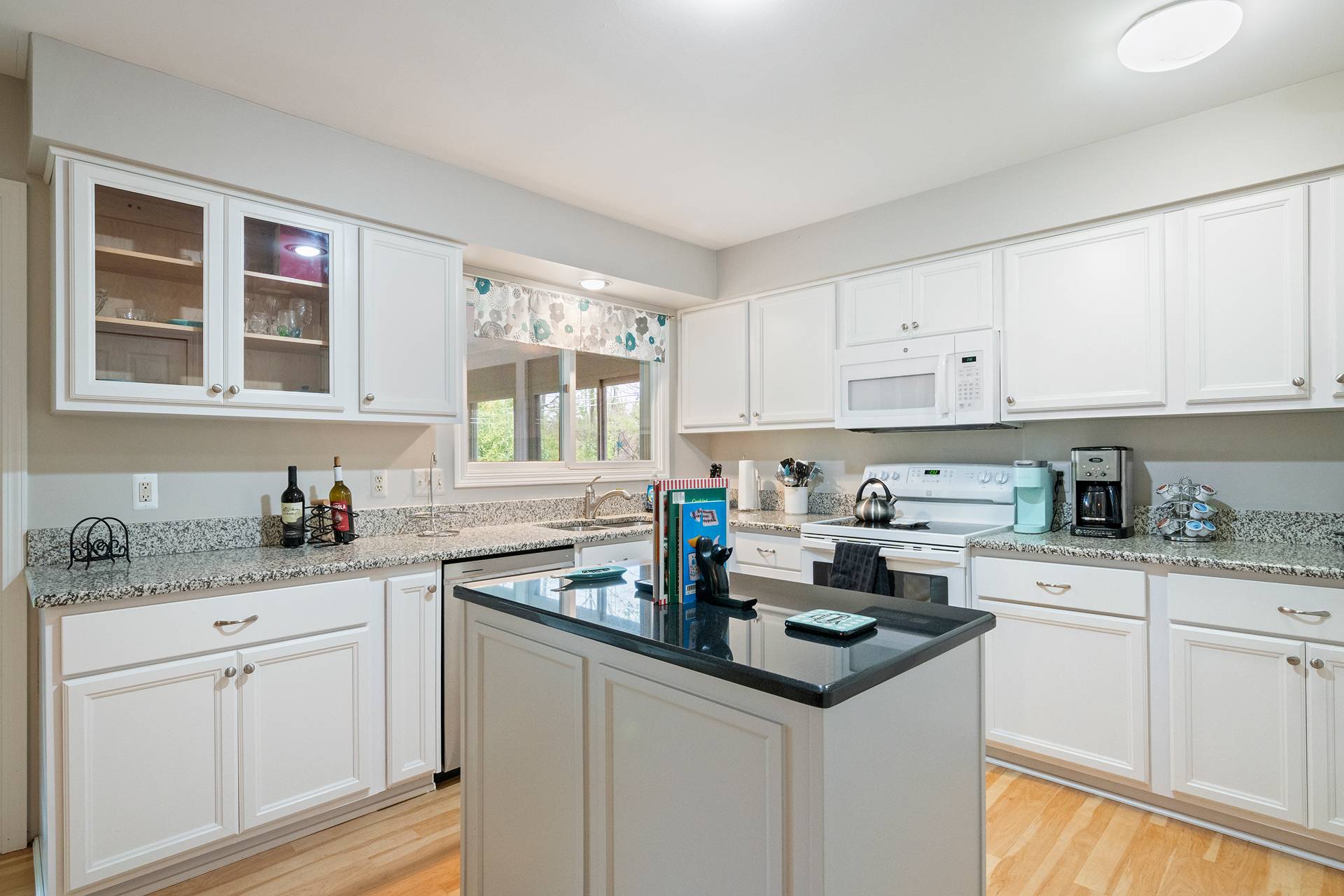 home_interior-1