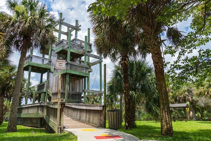 Observation tower at Linda Pedersen Park
