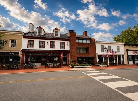 Warrenton-img-2