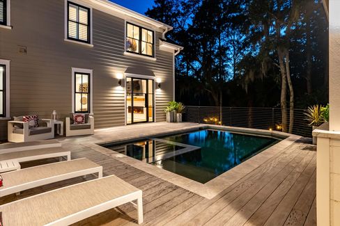 008-153 King George_t_Lowcountry_Exposure-18