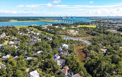 092-153 King George_e_Lowcountry_Exposure-24