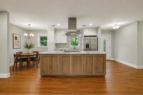 Dining 2 - Virtually Staged