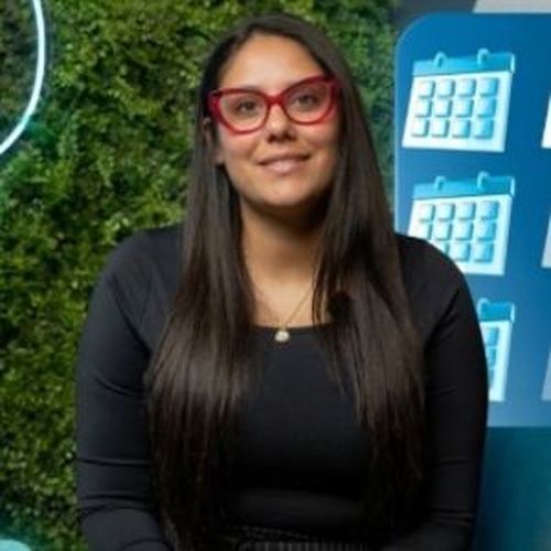 Melanie-Capacett