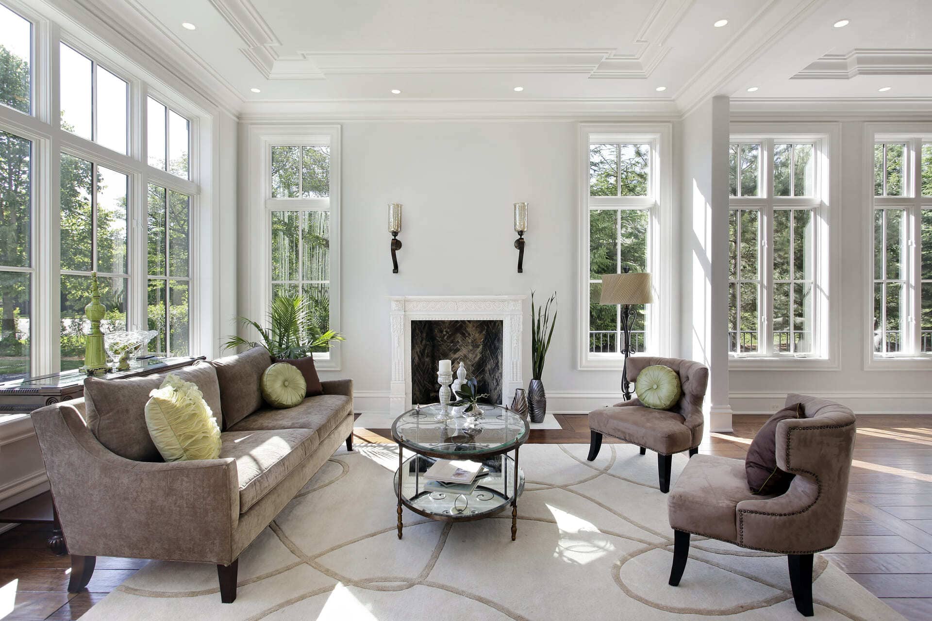 modern-big-windows-white-living-room