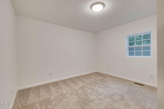 1300 Saratoga Road (10)