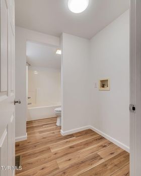 1300 Saratoga Road (13)