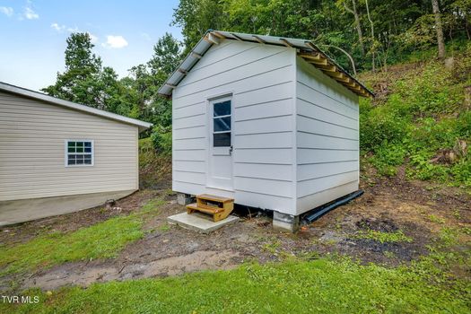 1300 Saratoga Road (21)