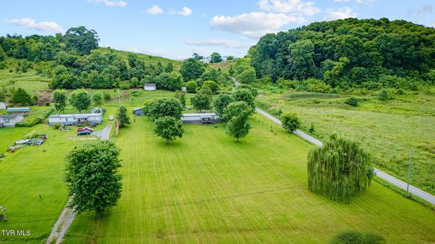 570 Happy Valley Road (31)