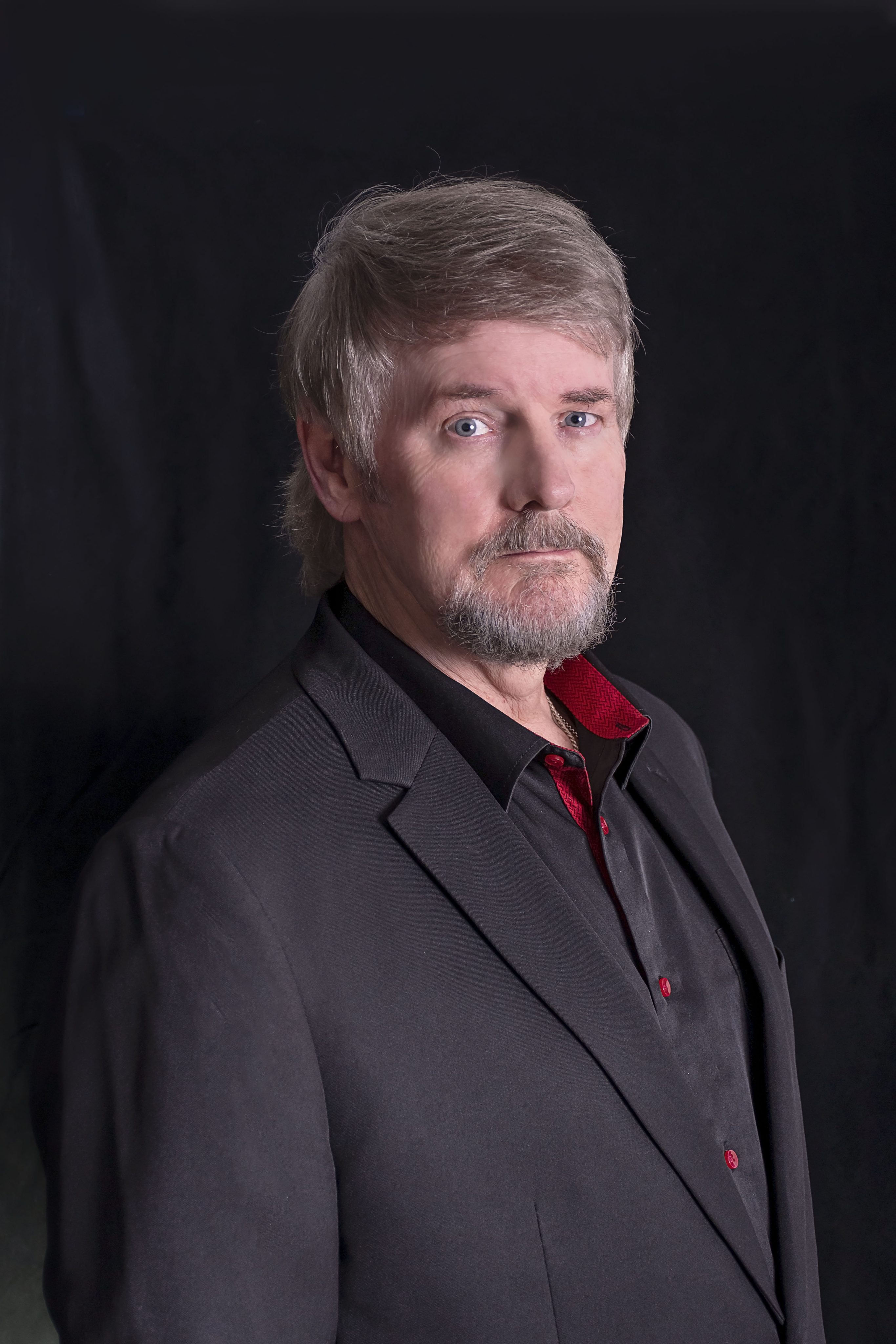 Robb-Barr-Realtor-Team-Member-CALDRE01948048