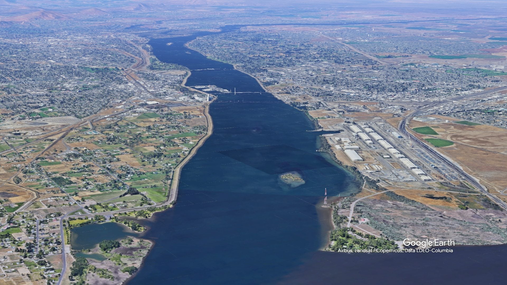 earth tri cities_03-24-2025_15_25_15