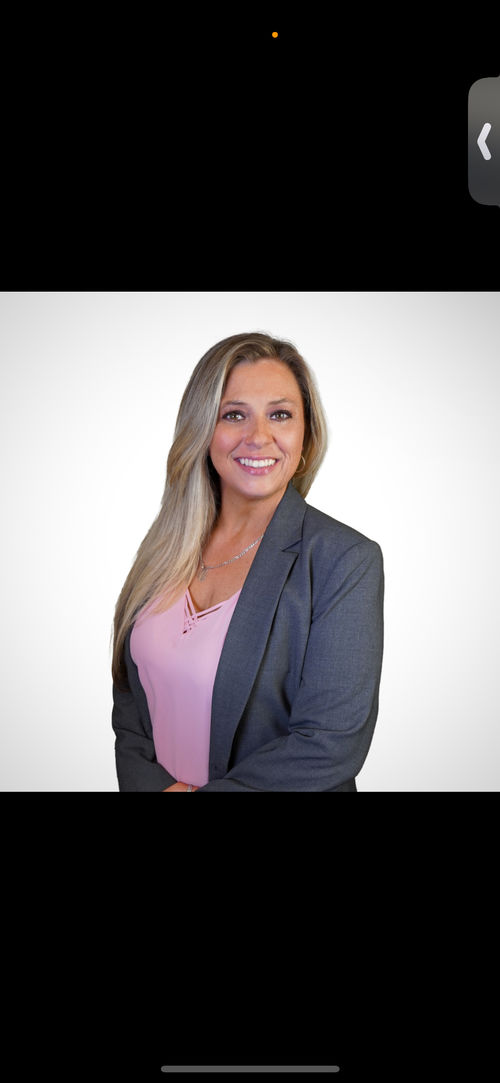 Carrie Profile Image