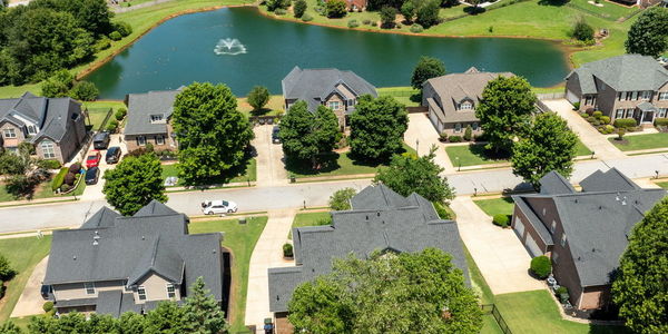 Downtown Greenville Or Suburbs? How To Choose Your &hellip;