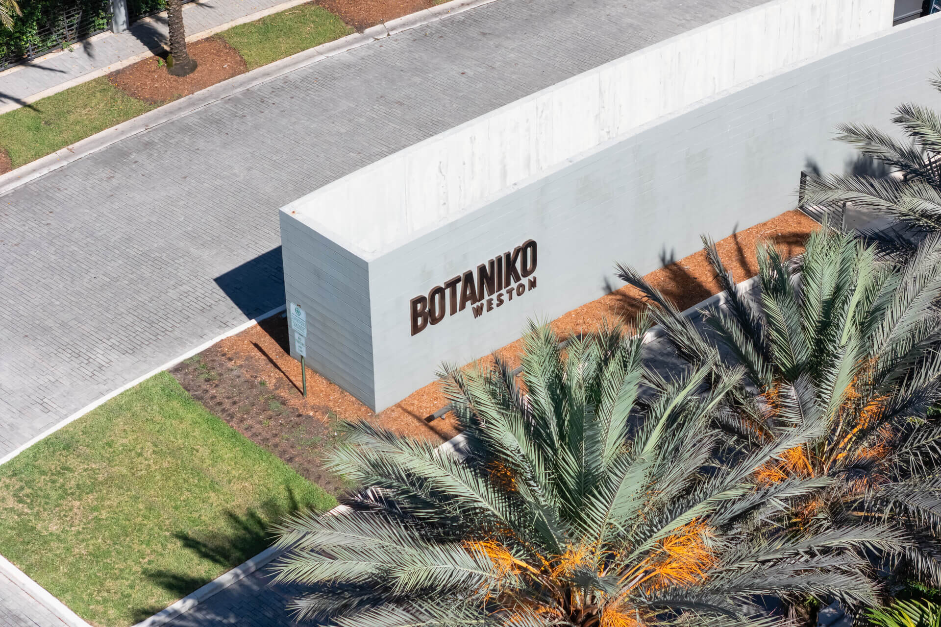 Botaniko Weston