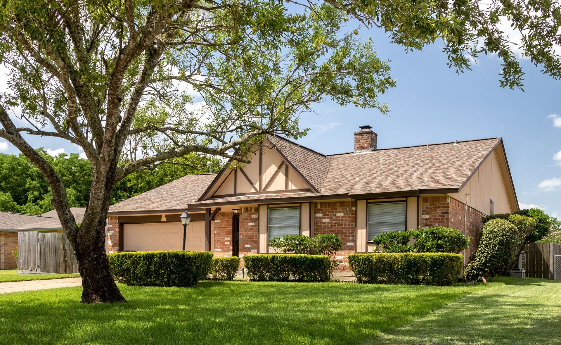 A typical ranch style house in Texas (1)