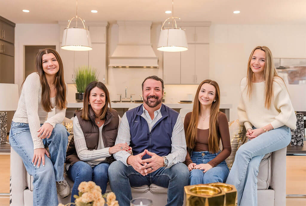 matt_perry_family_md